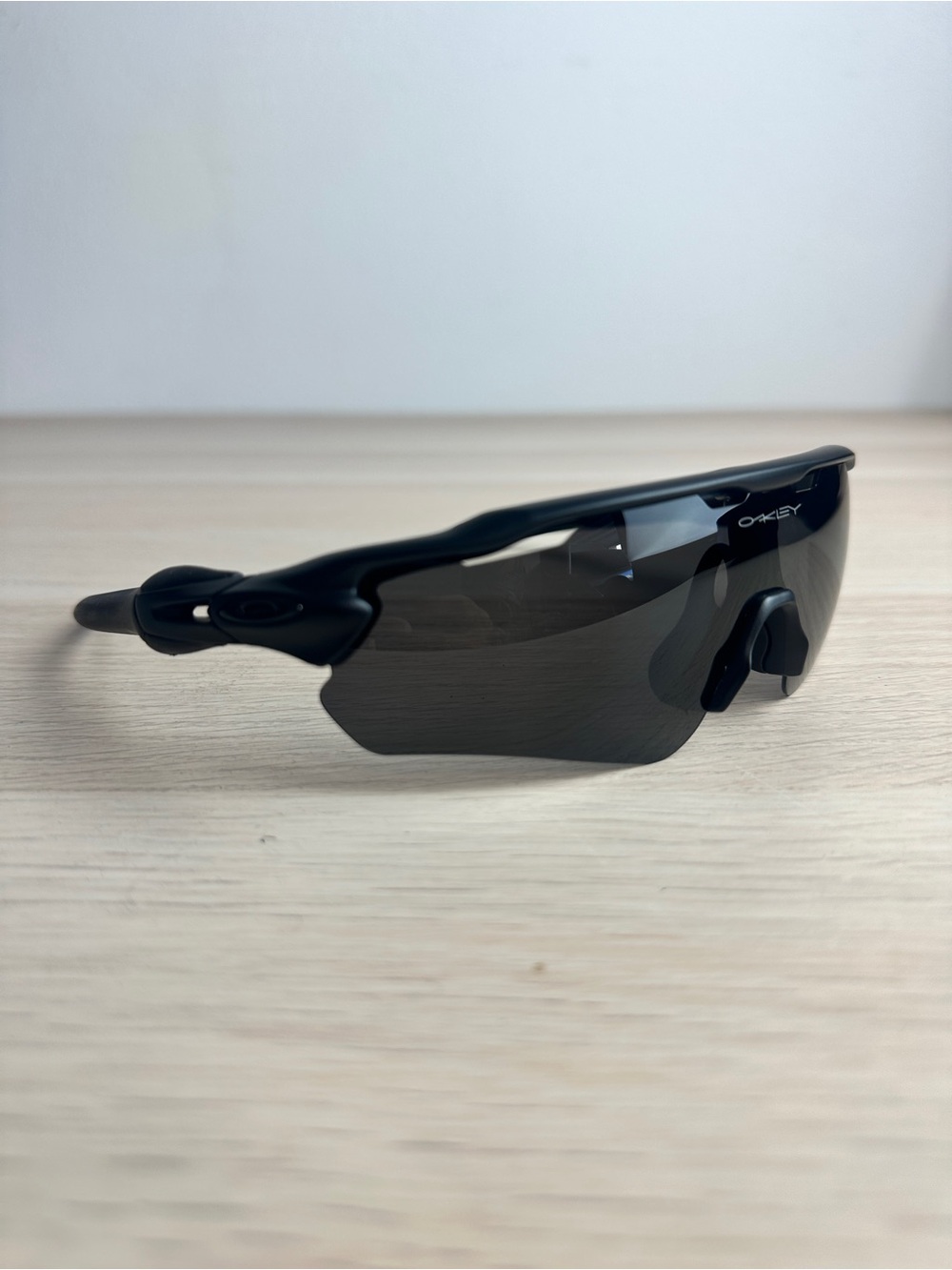 Oakley OO09275 Matte Black/Black Prizm Sunglasses